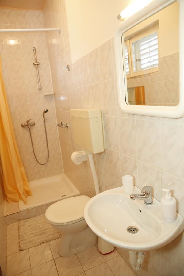 Apartment Lambasa Vodice Exterior foto